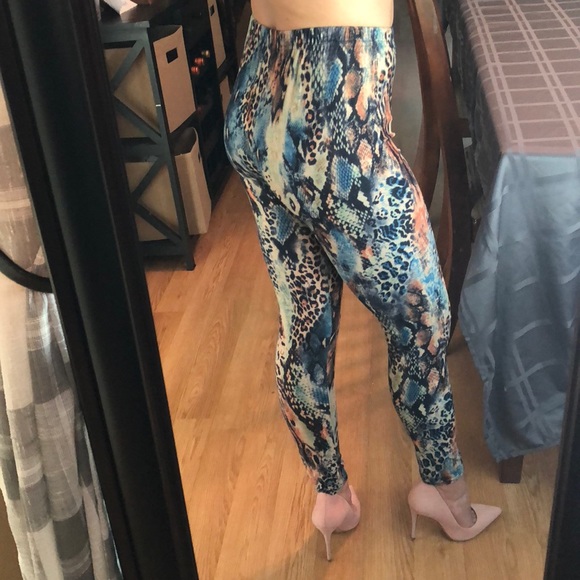 close clear out Animal Print High Waisted - Picture 5 of 8